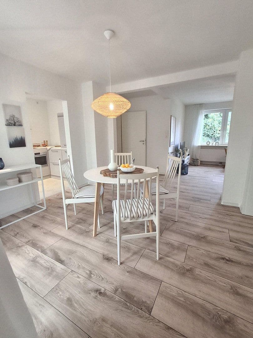 Predaj domu 146 m², pozemok 470 m², Osnabrück, Dolné Sasko Predaj domu 146 m², pozemok 470 m², Osnabrück, Dolné Sasko