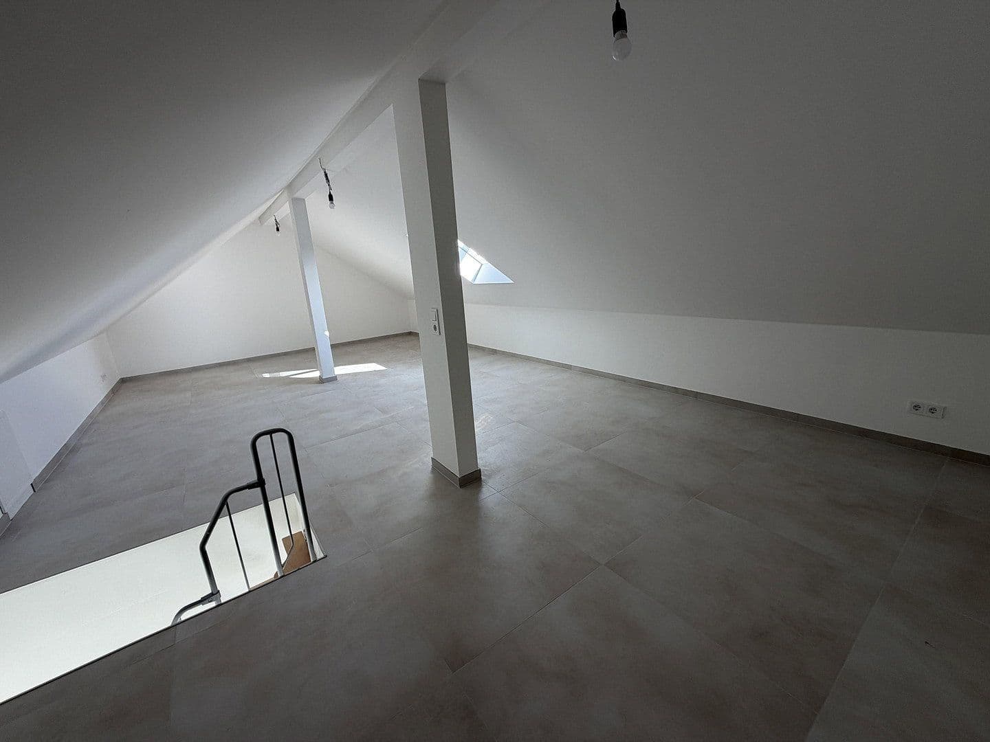 Prenájom bytu 3-izbový 79 m², Fasaneriestr. 63a, Hanau, Hesensko Prenájom bytu 3-izbový 79 m², Fasaneriestr. 63a, Hanau, Hesensko
