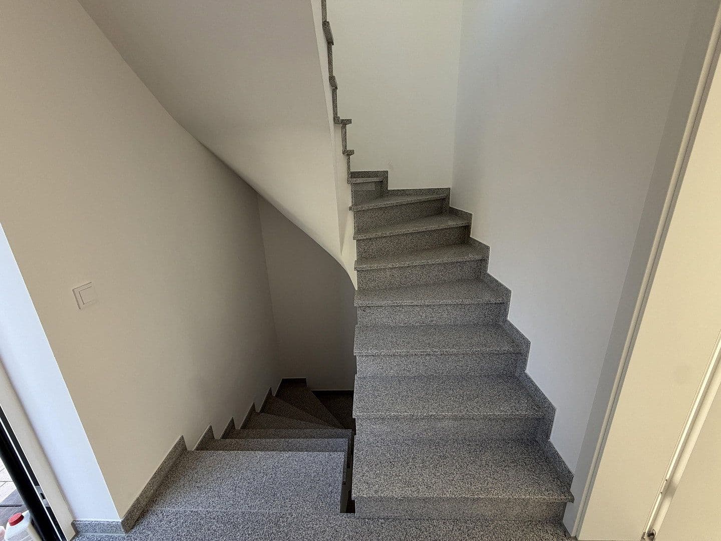 Prenájom bytu 3-izbový 79 m², Fasaneriestr. 63a, Hanau, Hesensko Prenájom bytu 3-izbový 79 m², Fasaneriestr. 63a, Hanau, Hesensko