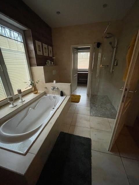 Prenájom domu 100 m², pozemok 400 m², Stuttgarter Straße 20a, Hoppegarten, Brandenbursko Prenájom domu 100 m², pozemok 400 m², Stuttgarter Straße 20a, Hoppegarten, Brandenbursko