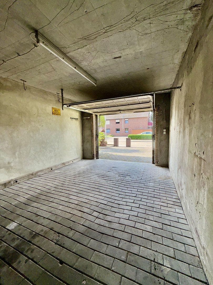 Predaj domu 152 m², pozemok 696 m², Weimarer Straße 2, Delmenhorst, Dolné Sasko Predaj domu 152 m², pozemok 696 m², Weimarer Straße 2, Delmenhorst, Dolné Sasko
