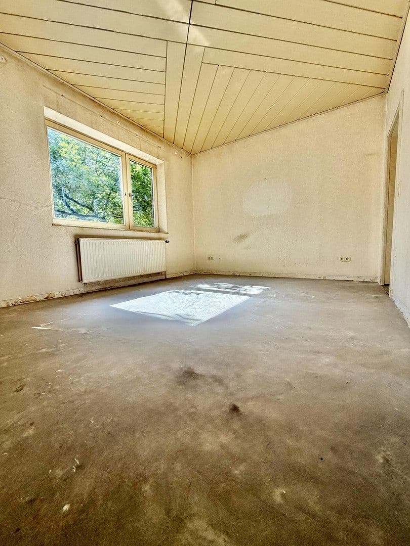 Predaj domu 152 m², pozemok 696 m², Weimarer Straße 2, Delmenhorst, Dolné Sasko Predaj domu 152 m², pozemok 696 m², Weimarer Straße 2, Delmenhorst, Dolné Sasko