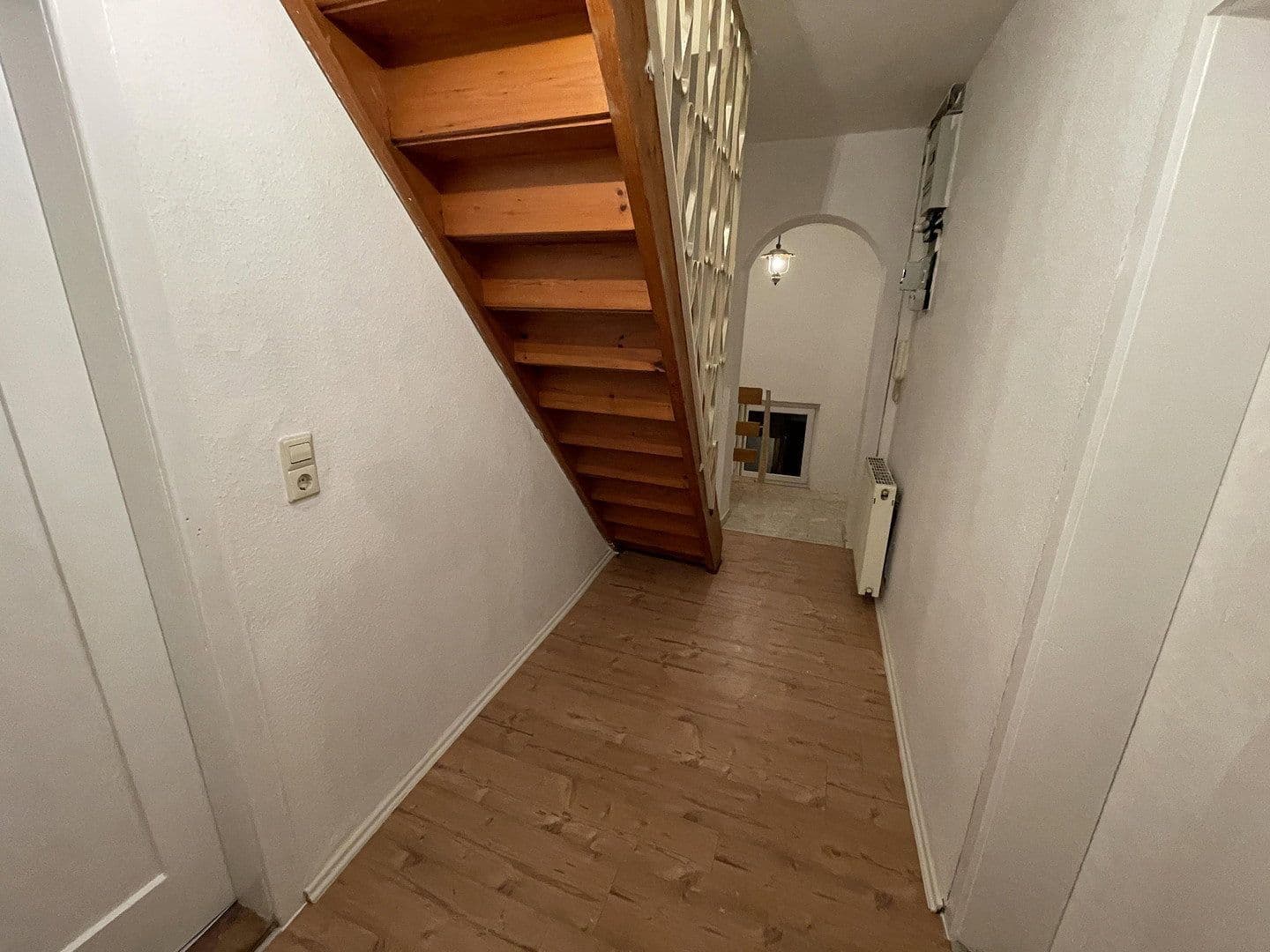 Predaj domu 125 m², pozemok 512 m², Lauda-Königshofen, Bádensko-Wurttembersko Predaj domu 125 m², pozemok 512 m², Lauda-Königshofen, Bádensko-Wurttembersko