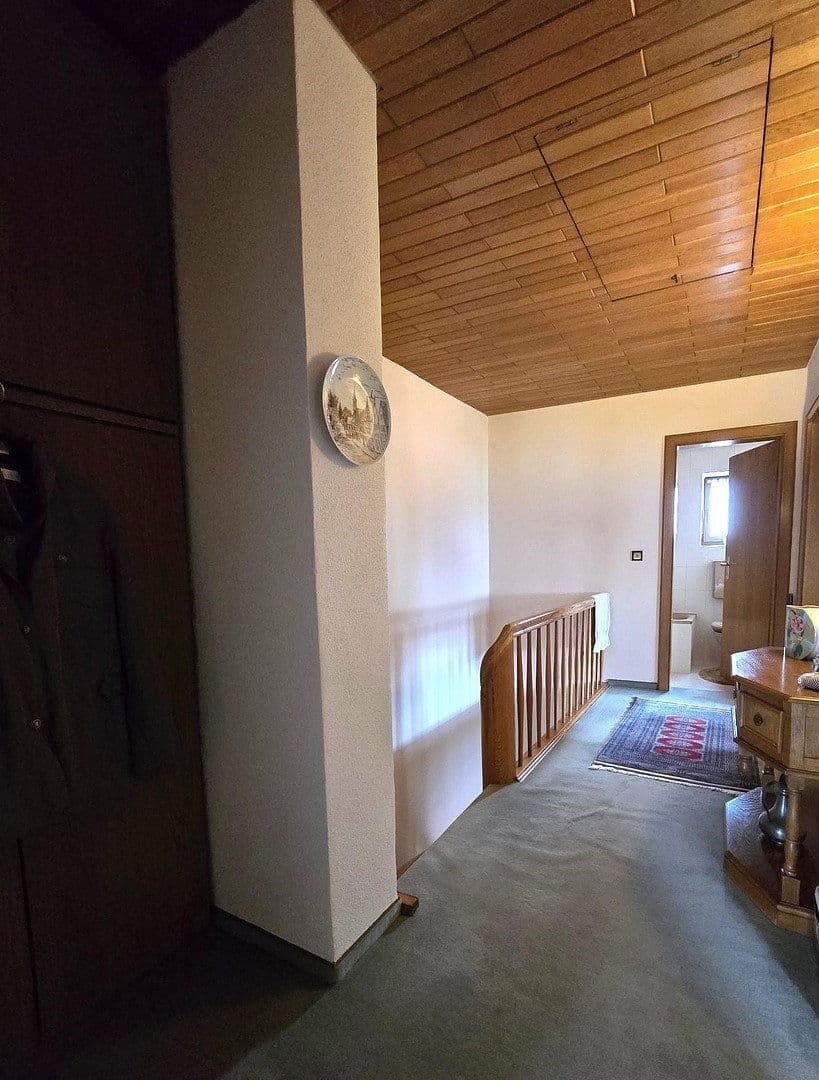 Predaj domu 171 m², pozemok 739 m², Neumarkt in der Oberpfalz, Bavorsko Predaj domu 171 m², pozemok 739 m², Neumarkt in der Oberpfalz, Bavorsko