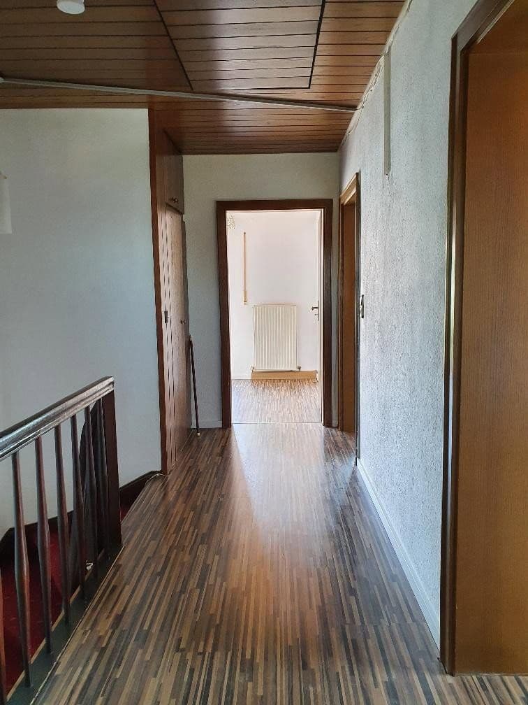 Predaj domu 171 m², pozemok 739 m², Neumarkt in der Oberpfalz, Bavorsko Predaj domu 171 m², pozemok 739 m², Neumarkt in der Oberpfalz, Bavorsko