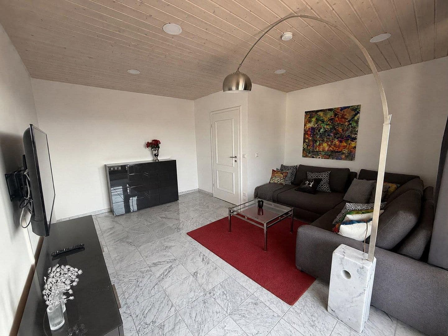 Prenájom bytu 3-izbový 89 m², Waiblingen, Bádensko-Wurttembersko Prenájom bytu 3-izbový 89 m², Waiblingen, Bádensko-Wurttembersko