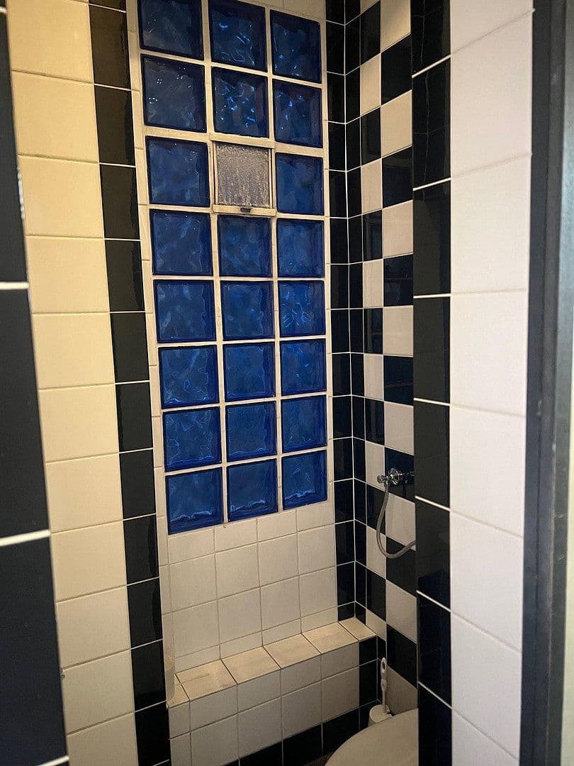 Prenájom nebytového priestoru 54 m², Goethestraße 13b, Berlin, Berlín Prenájom nebytového priestoru 54 m², Goethestraße 13b, Berlin, Berlín