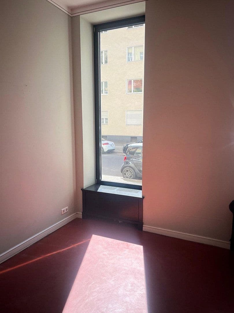 Prenájom nebytového priestoru 54 m², Goethestraße 13b, Berlin, Berlín Prenájom nebytového priestoru 54 m², Goethestraße 13b, Berlin, Berlín