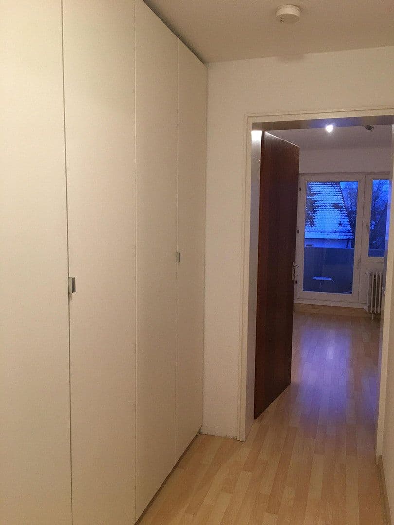 Prenájom bytu 3-izbový 73 m², Hessenlauweg 17, Stuttgart, Bádensko-Wurttembersko Prenájom bytu 3-izbový 73 m², Hessenlauweg 17, Stuttgart, Bádensko-Wurttembersko