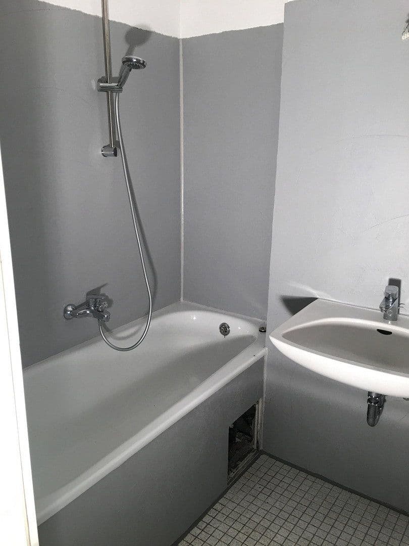 Prenájom bytu 3-izbový 73 m², Hessenlauweg 17, Stuttgart, Bádensko-Wurttembersko Prenájom bytu 3-izbový 73 m², Hessenlauweg 17, Stuttgart, Bádensko-Wurttembersko