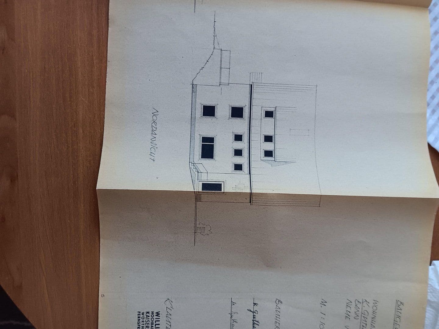 Predaj domu 170 m², pozemok 550 m², Jugendheimstrasse 24, Bann, Porýnie-Falcko Predaj domu 170 m², pozemok 550 m², Jugendheimstrasse 24, Bann, Porýnie-Falcko