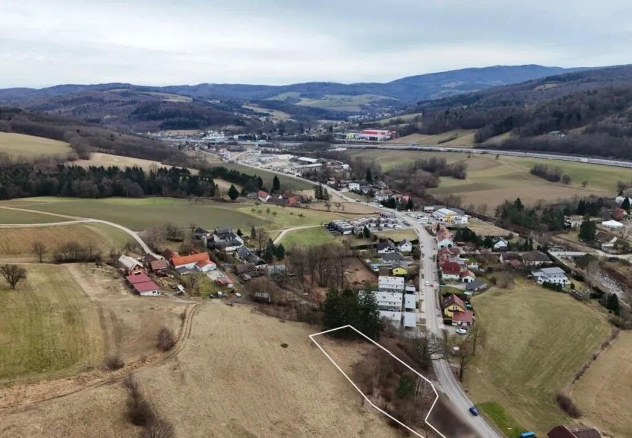 Predaj pozemku 1.627 m², Tullner Straße, Altlengbach, Dolné Rakúsko Predaj pozemku 1.627 m², Tullner Straße, Altlengbach, Dolné Rakúsko