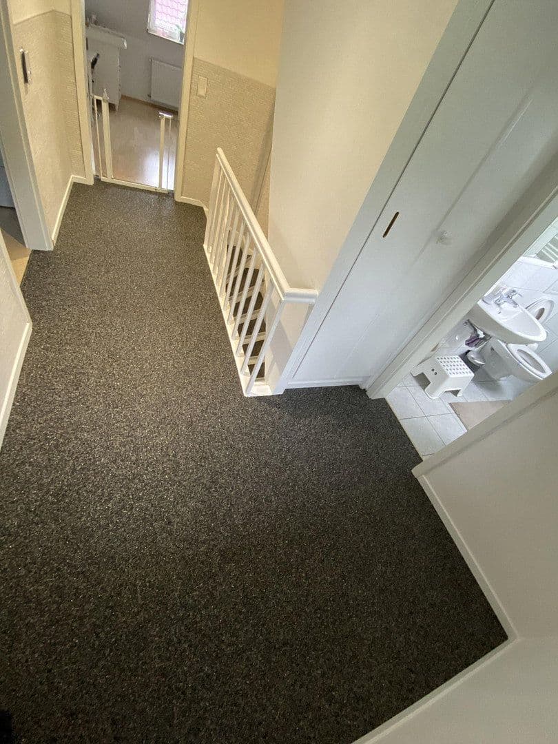 Predaj domu 307 m², pozemok 738 m², Wermelskirchen, Severné Porýnie - Westfálsko Predaj domu 307 m², pozemok 738 m², Wermelskirchen, Severné Porýnie - Westfálsko