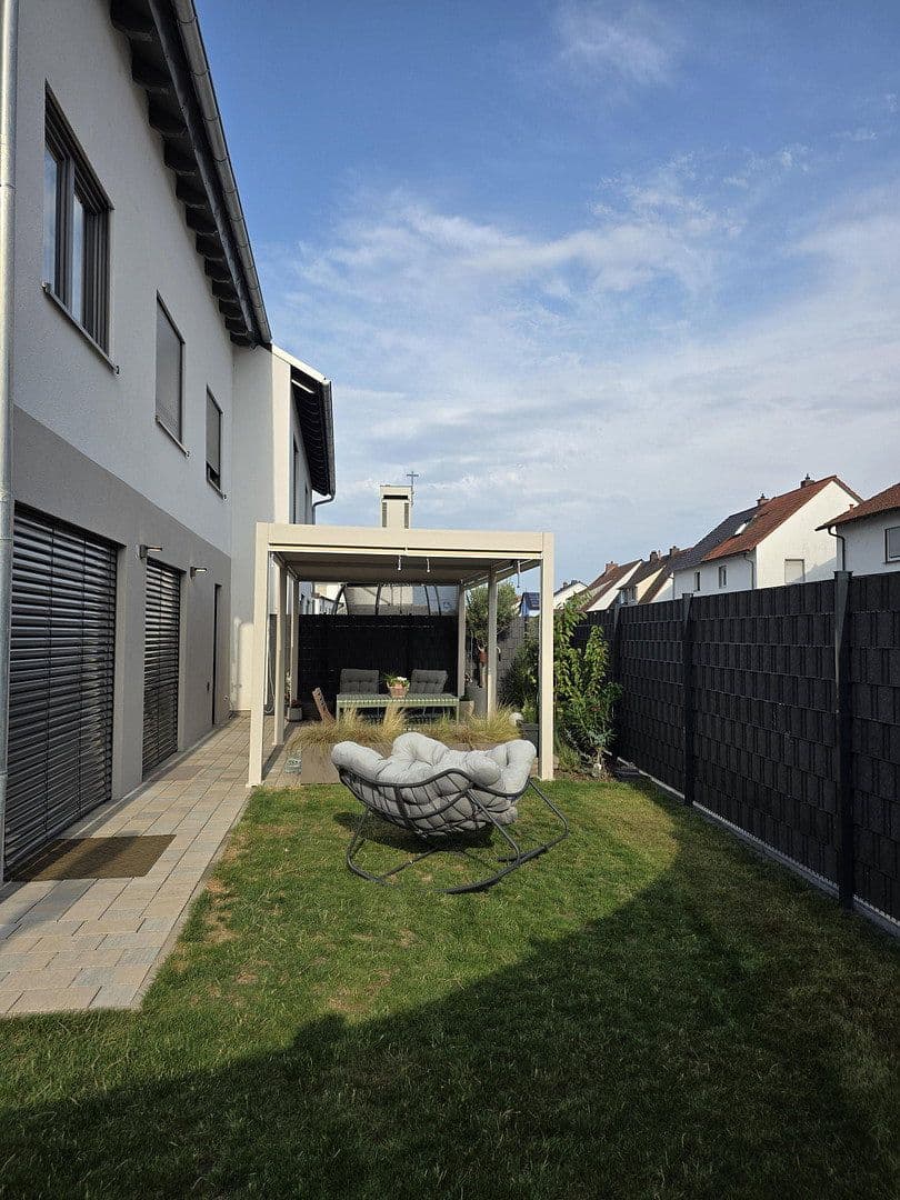 Predaj domu 191 m², pozemok 269 m², Akazienweg 2, Speyer, Porýnie-Falcko Predaj domu 191 m², pozemok 269 m², Akazienweg 2, Speyer, Porýnie-Falcko