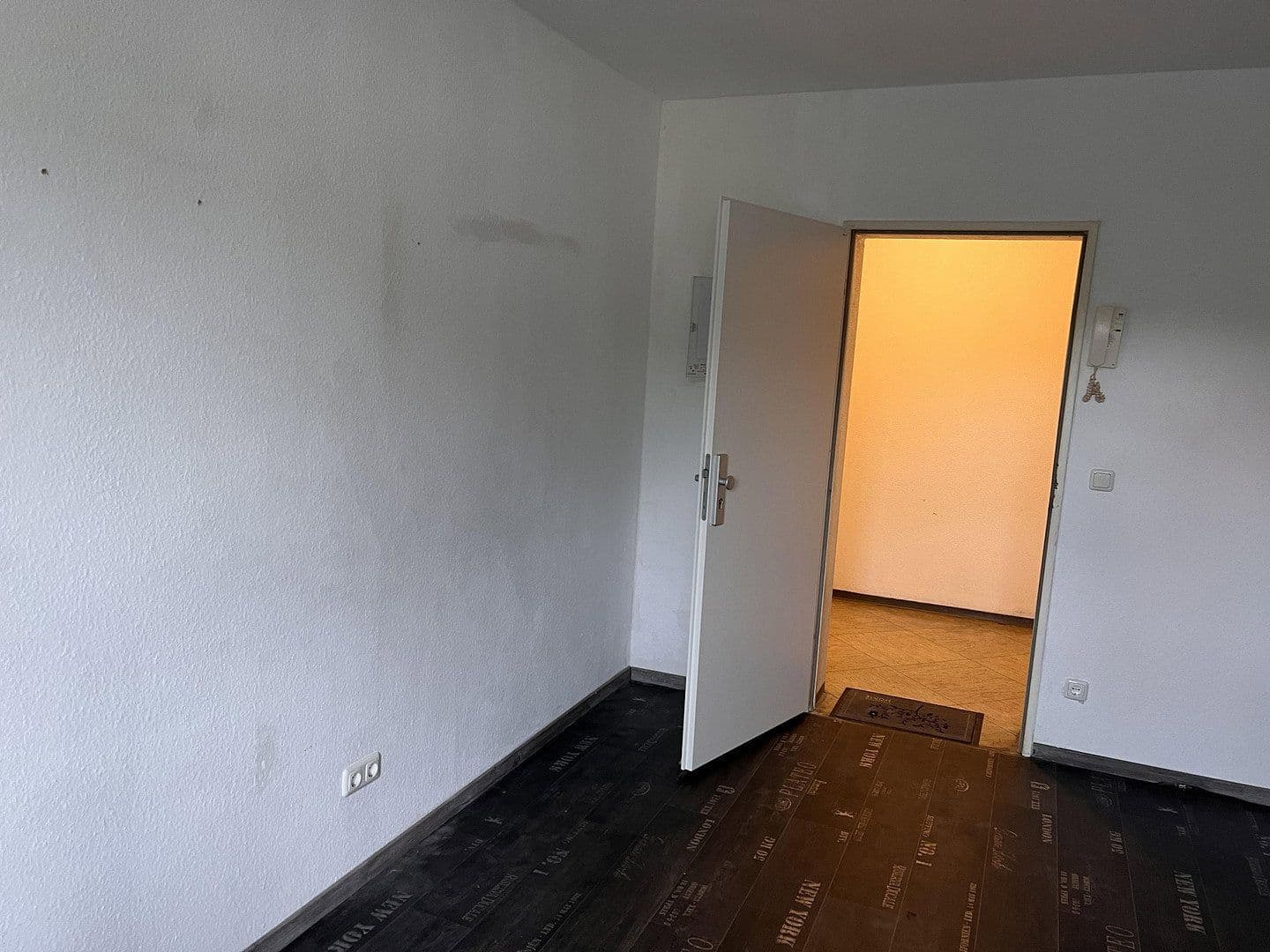 Prenájom bytu 1-izbový 20 m², Grasweg 1, Springe, Dolné Sasko Prenájom bytu 1-izbový 20 m², Grasweg 1, Springe, Dolné Sasko