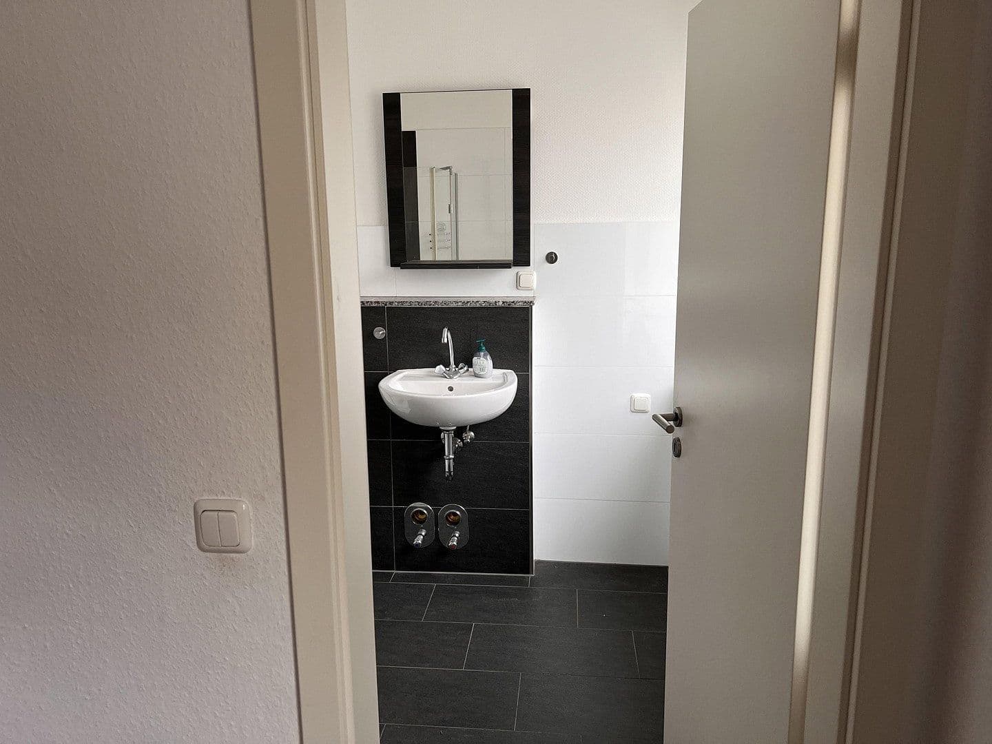 Prenájom bytu 1-izbový 20 m², Grasweg 1, Springe, Dolné Sasko Prenájom bytu 1-izbový 20 m², Grasweg 1, Springe, Dolné Sasko