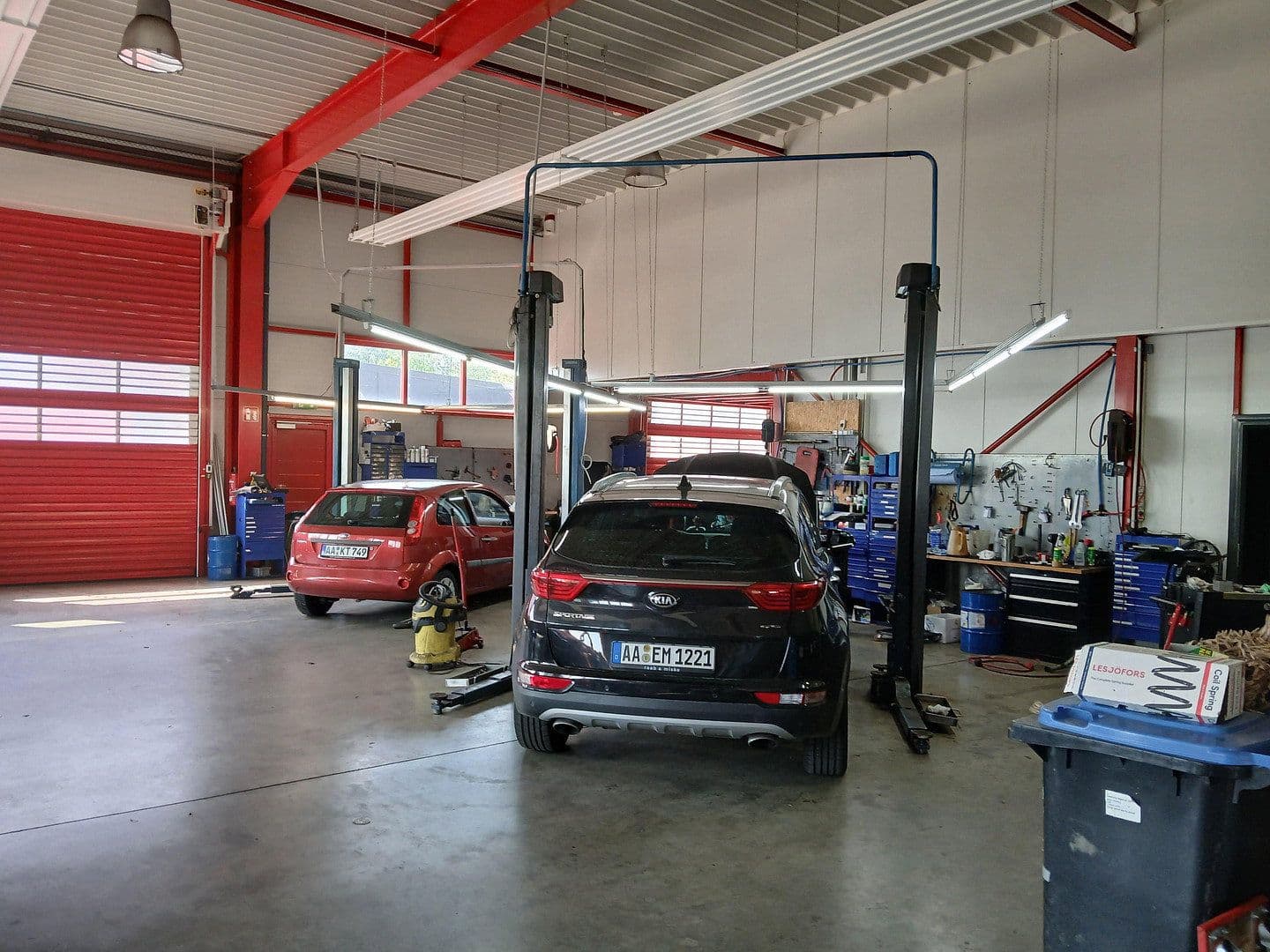 Prenájom nebytového priestoru 3.000 m², Margarete-Steiff-Str. 29, Essingen, Bádensko-Wurttembersko Prenájom nebytového priestoru 3.000 m², Margarete-Steiff-Str. 29, Essingen, Bádensko-Wurttembersko