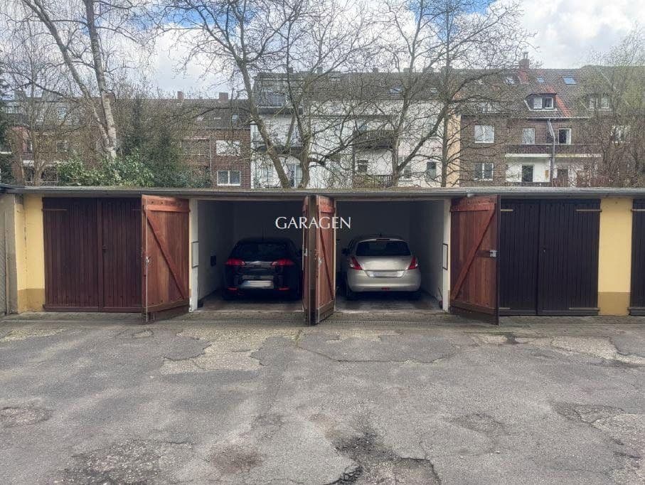 Prenájom bytu 3-izbový 75 m², Krefeld, Severné Porýnie - Westfálsko Prenájom bytu 3-izbový 75 m², Krefeld, Severné Porýnie - Westfálsko
