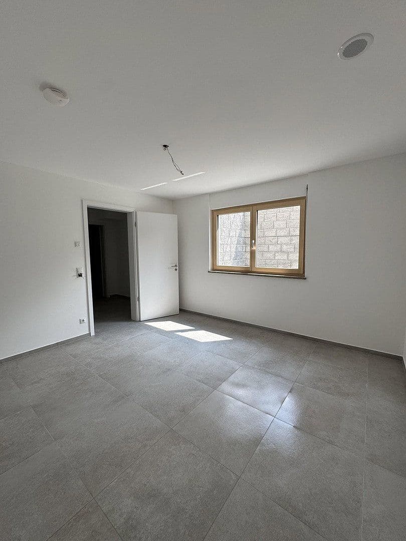 Prenájom bytu 2-izbový 50 m², Ottenhofen, Bavorsko Prenájom bytu 2-izbový 50 m², Ottenhofen, Bavorsko