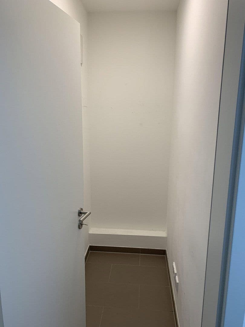 Predaj bytu 3-izbový 126 m², München, Bavorsko Predaj bytu 3-izbový 126 m², München, Bavorsko
