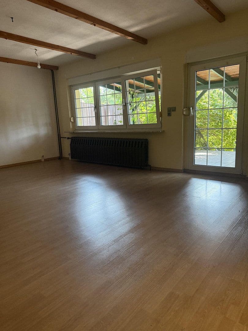 Predaj domu 161 m², pozemok 341 m², Weidenweg 12, Eisenhüttenstadt, Brandenbursko Predaj domu 161 m², pozemok 341 m², Weidenweg 12, Eisenhüttenstadt, Brandenbursko