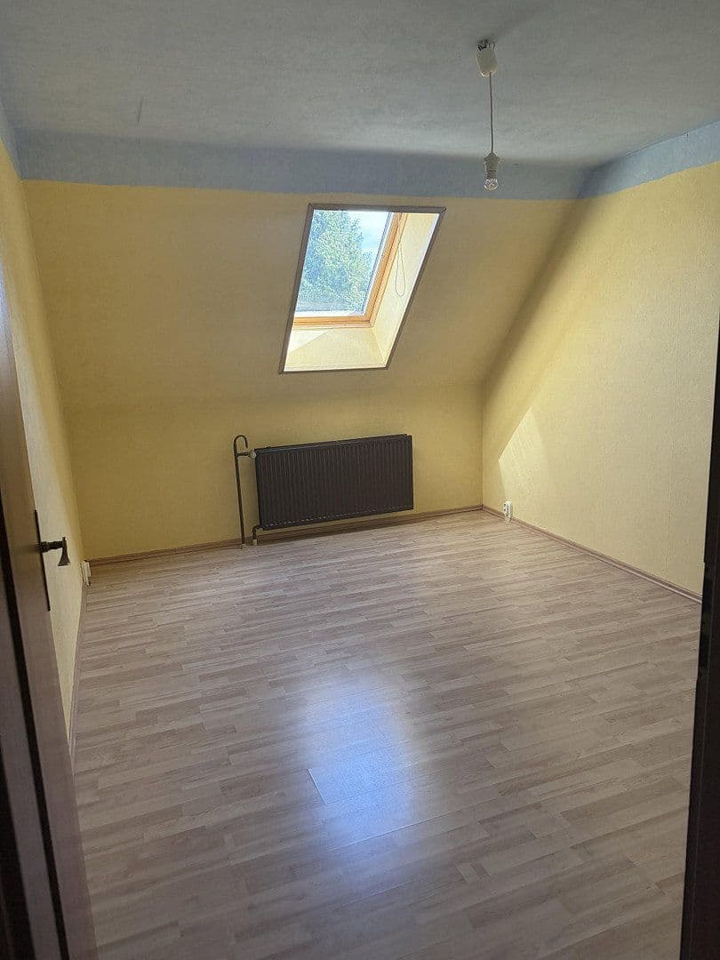 Predaj domu 161 m², pozemok 341 m², Weidenweg 12, Eisenhüttenstadt, Brandenbursko Predaj domu 161 m², pozemok 341 m², Weidenweg 12, Eisenhüttenstadt, Brandenbursko