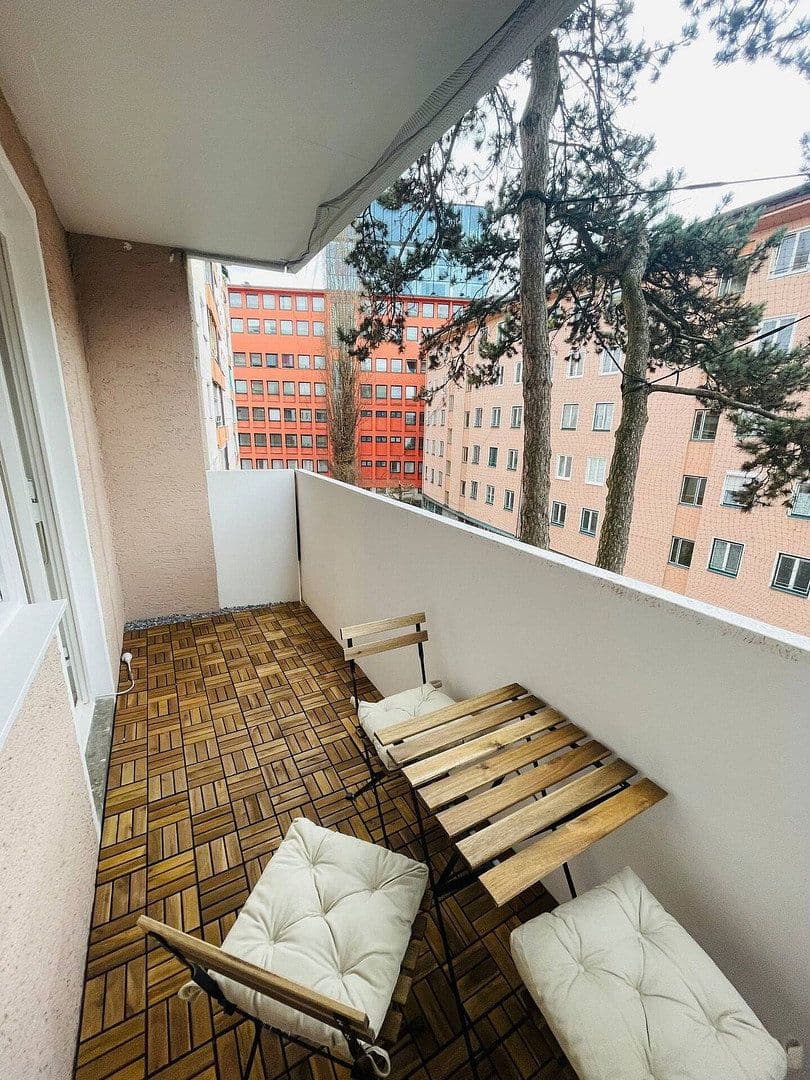 Prenájom bytu 1-izbový 38 m², Salzburg, Salzbursko Prenájom bytu 1-izbový 38 m², Salzburg, Salzbursko