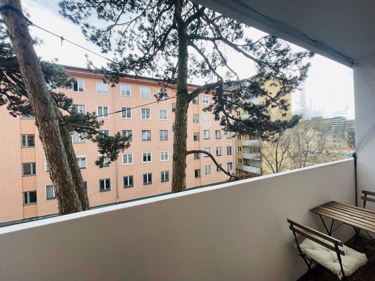 Prenájom bytu 1-izbový 38 m², Salzburg, Salzbursko Prenájom bytu 1-izbový 38 m², Salzburg, Salzbursko