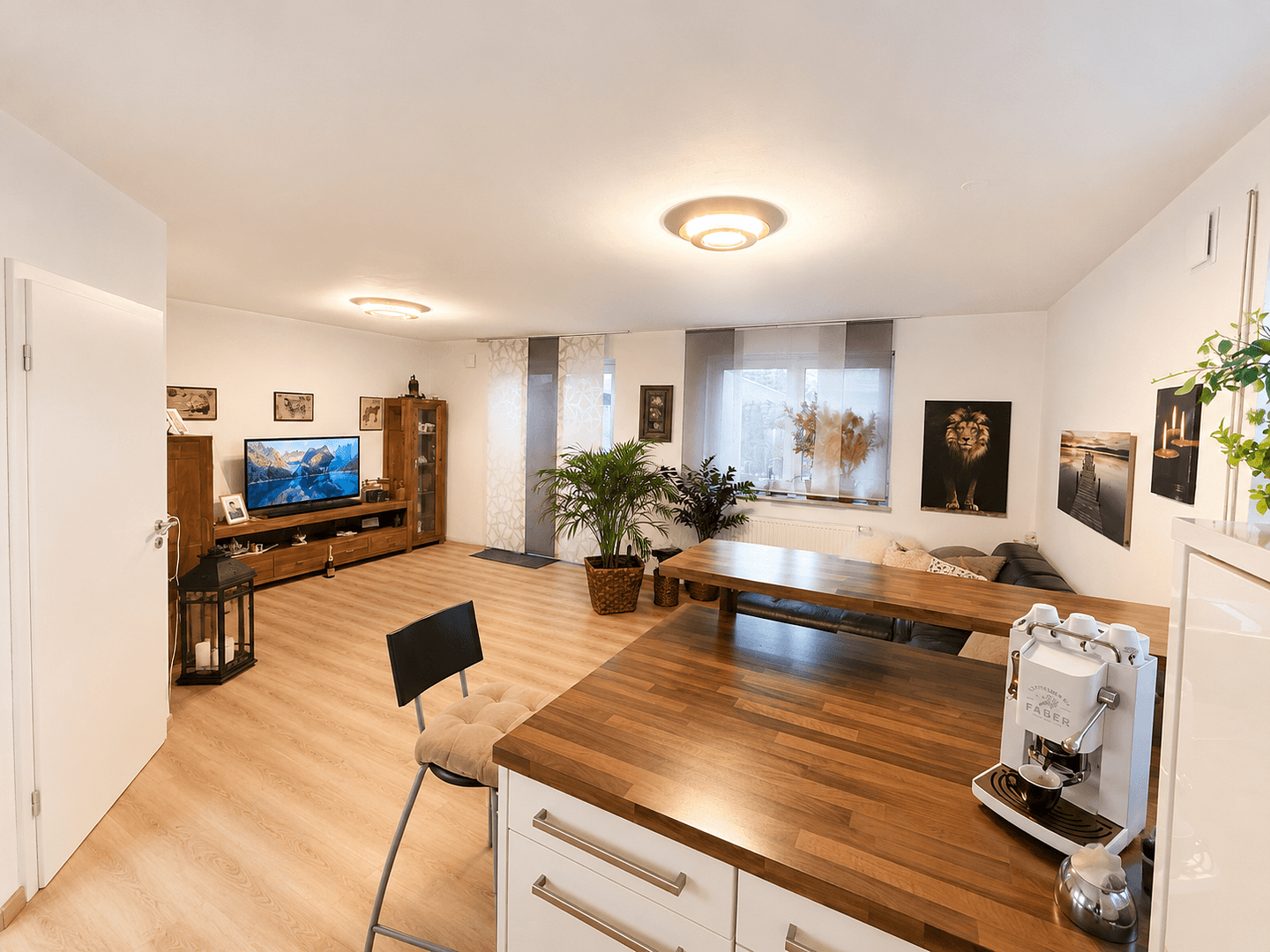 Predaj domu 106 m², pozemok 193 m², Hirsackerstrasse 5/2, Gottmadingen, Bádensko-Wurttembersko Predaj domu 106 m², pozemok 193 m², Hirsackerstrasse 5/2, Gottmadingen, Bádensko-Wurttembersko