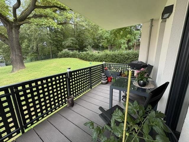 Prenájom bytu 2-izbový 63 m², Zehistaer Straße 9f, Pirna, Sasko Prenájom bytu 2-izbový 63 m², Zehistaer Straße 9f, Pirna, Sasko