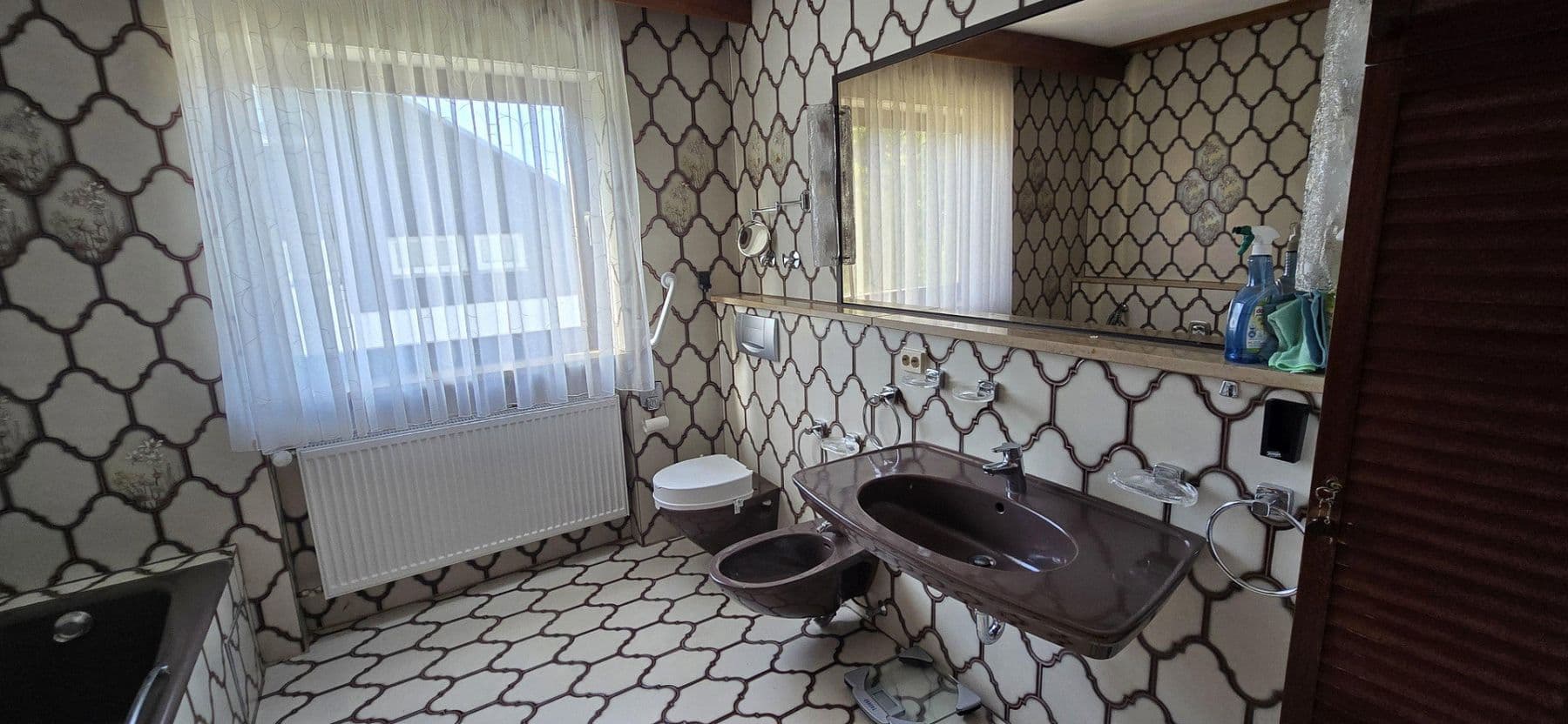 Predaj domu 258 m², pozemok 900 m², Kulmbach, Bavorsko Predaj domu 258 m², pozemok 900 m², Kulmbach, Bavorsko
