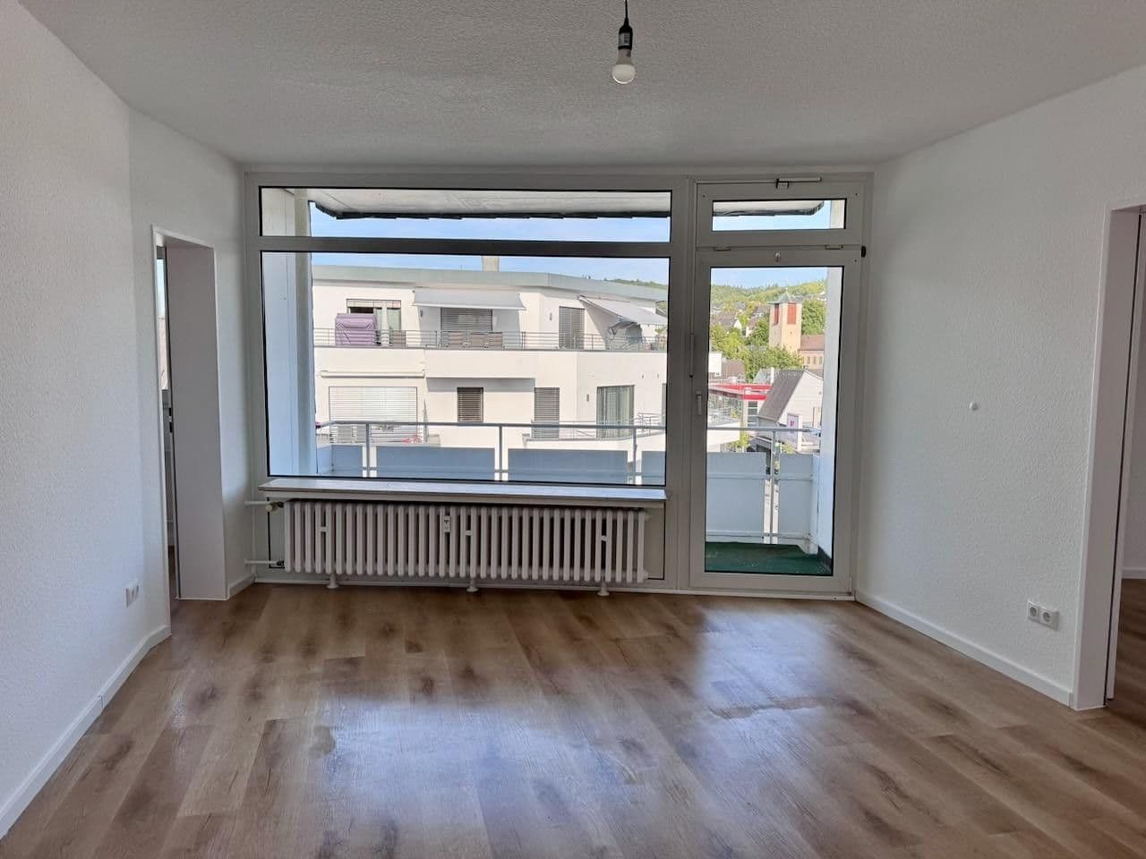 Prenájom bytu 2-izbový 50 m², Olpe, Severné Porýnie - Westfálsko Prenájom bytu 2-izbový 50 m², Olpe, Severné Porýnie - Westfálsko