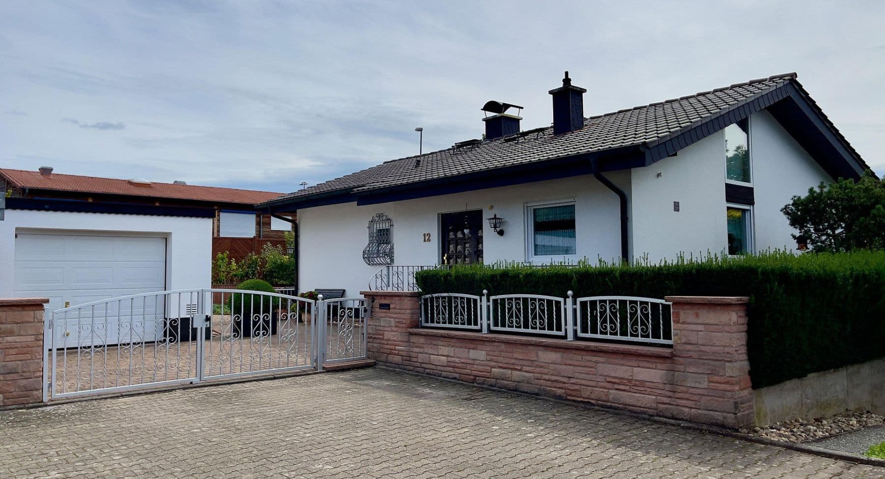Prenájom domu 167 m², pozemok 591 m², Klein-Winternheim, Porýnie-Falcko Prenájom domu 167 m², pozemok 591 m², Klein-Winternheim, Porýnie-Falcko