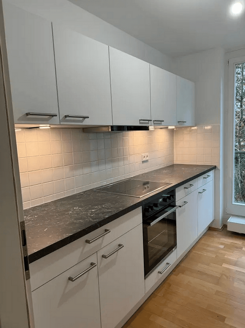 Prenájom bytu 2-izbový 62 m², Am Kapuzinerhölzl 37a, München, Bavorsko Prenájom bytu 2-izbový 62 m², Am Kapuzinerhölzl 37a, München, Bavorsko