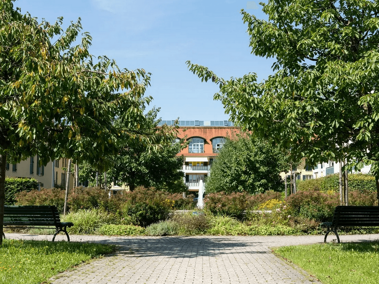 Prenájom bytu 2-izbový 62 m², Am Kapuzinerhölzl 37a, München, Bavorsko Prenájom bytu 2-izbový 62 m², Am Kapuzinerhölzl 37a, München, Bavorsko
