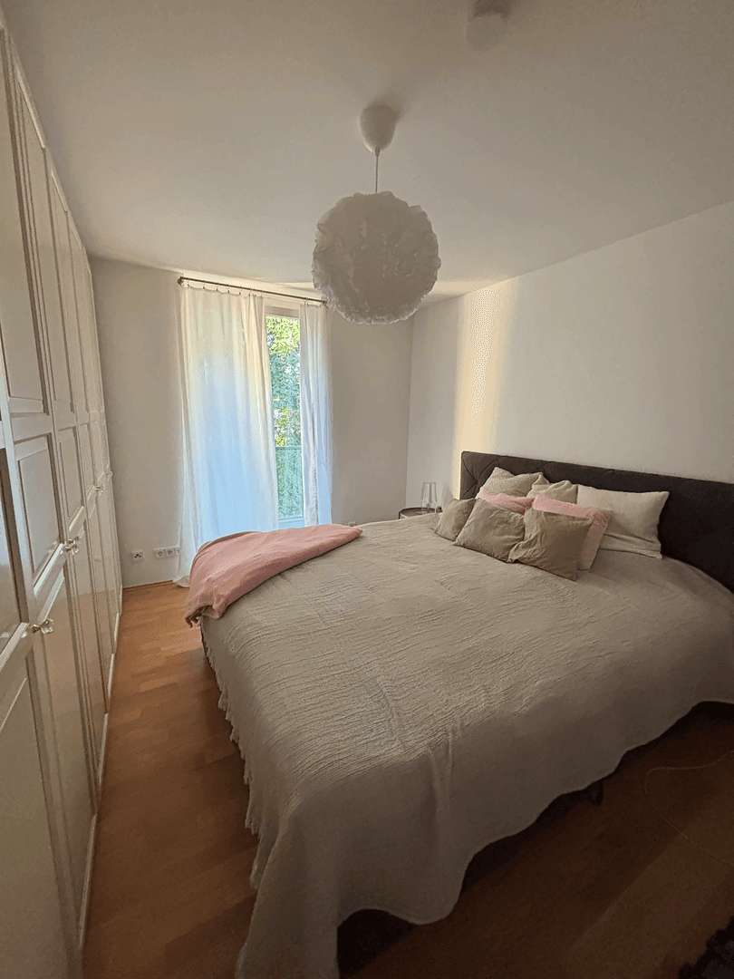 Prenájom bytu 2-izbový 62 m², Am Kapuzinerhölzl 37a, München, Bavorsko Prenájom bytu 2-izbový 62 m², Am Kapuzinerhölzl 37a, München, Bavorsko