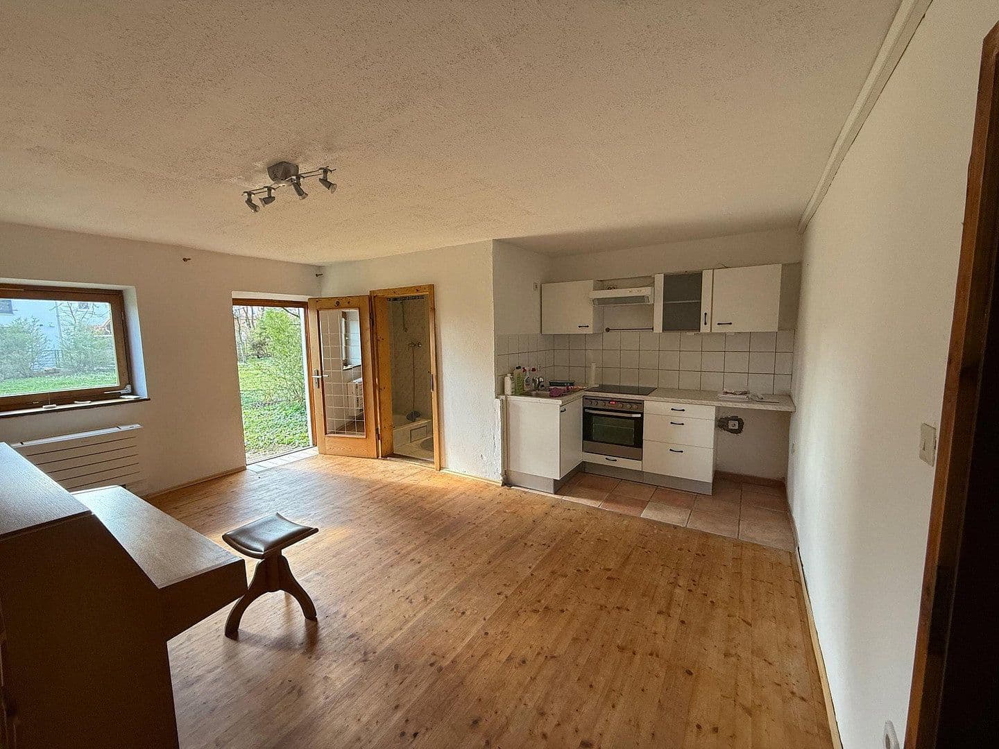 Prenájom bytu 2-izbový 39 m², Holzkirchen, Bavorsko Prenájom bytu 2-izbový 39 m², Holzkirchen, Bavorsko