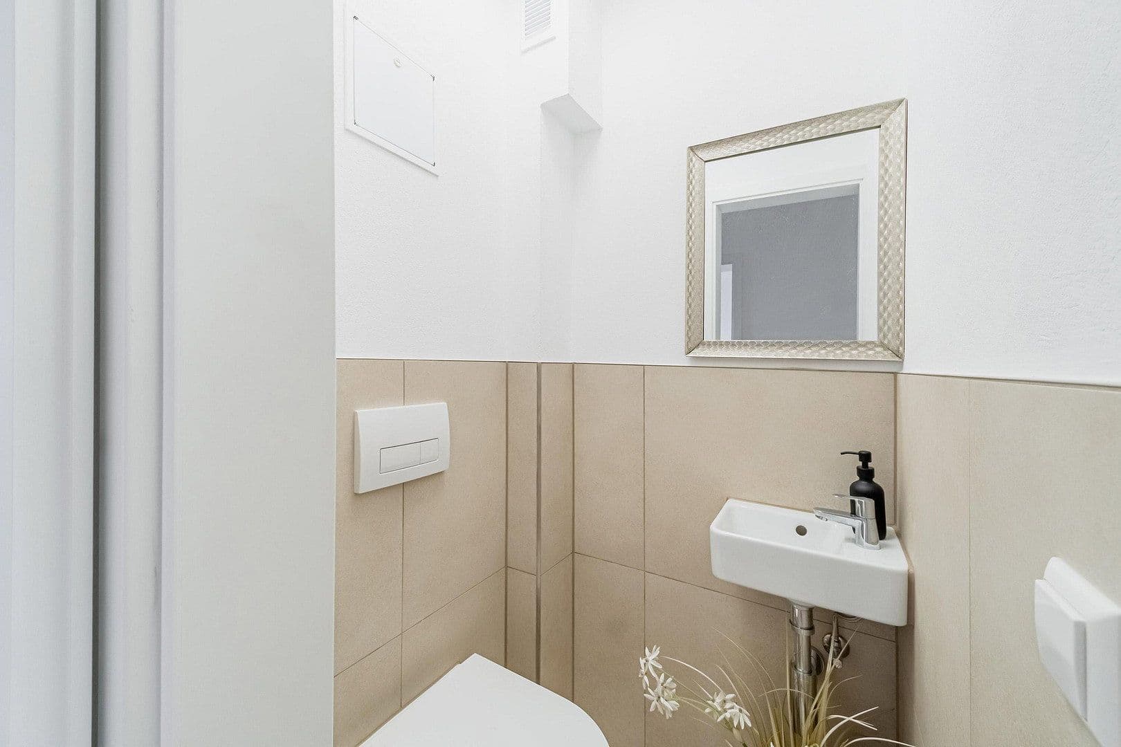 Predaj bytu 4-izbový 88 m², Ehningen, Bádensko-Wurttembersko Predaj bytu 4-izbový 88 m², Ehningen, Bádensko-Wurttembersko