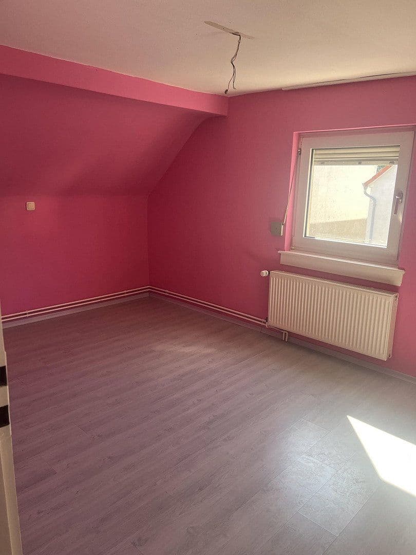 Predaj domu 86 m², pozemok 356 m², Ober-Rodener-Strasse 107, Rodgau, Hesensko Predaj domu 86 m², pozemok 356 m², Ober-Rodener-Strasse 107, Rodgau, Hesensko