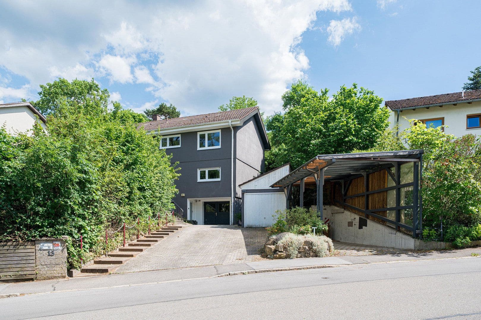 Predaj domu 250 m², pozemok 1.251 m², Weißenburg in Bayern, Bavorsko Predaj domu 250 m², pozemok 1.251 m², Weißenburg in Bayern, Bavorsko