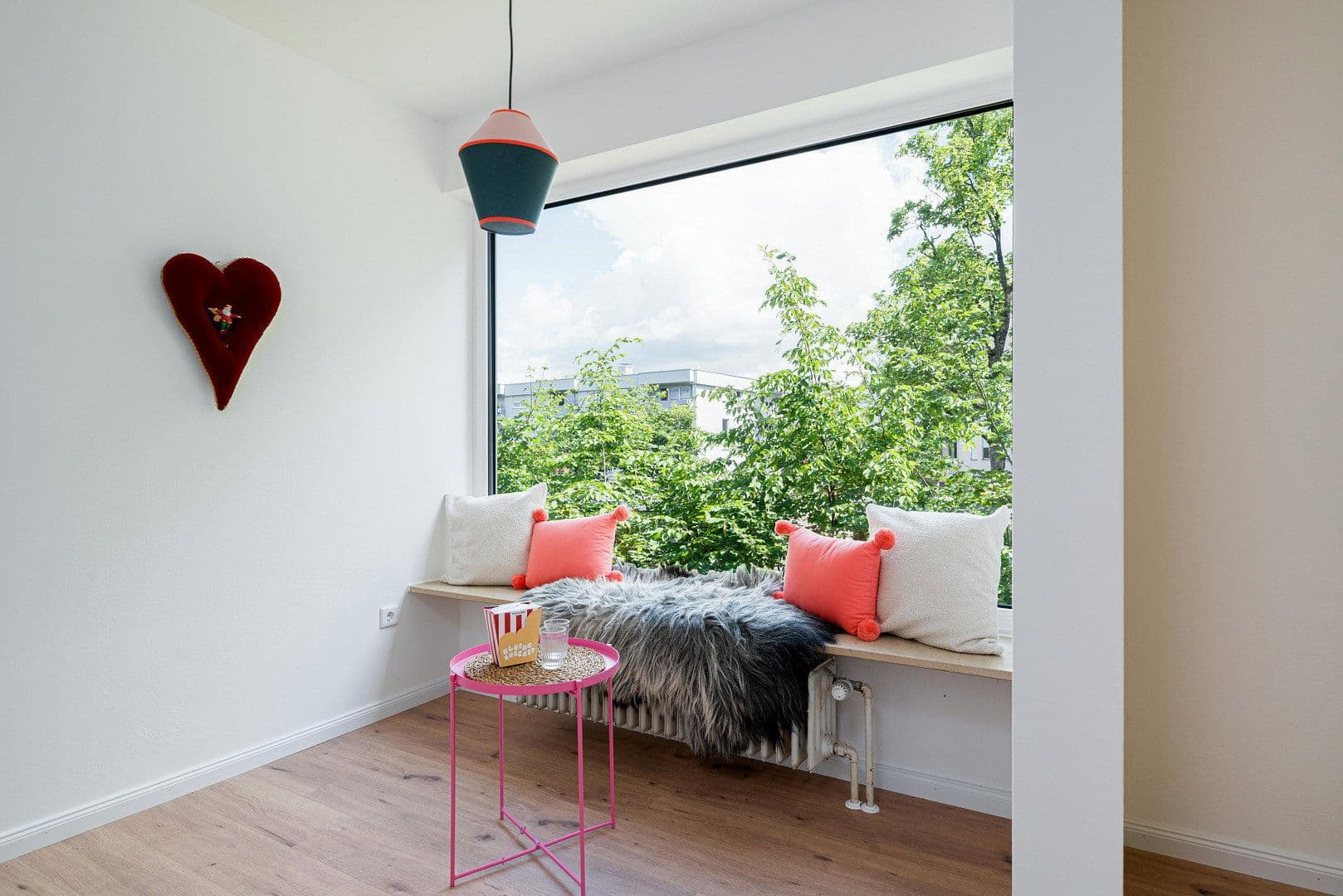 Predaj domu 250 m², pozemok 1.251 m², Weißenburg in Bayern, Bavorsko Predaj domu 250 m², pozemok 1.251 m², Weißenburg in Bayern, Bavorsko