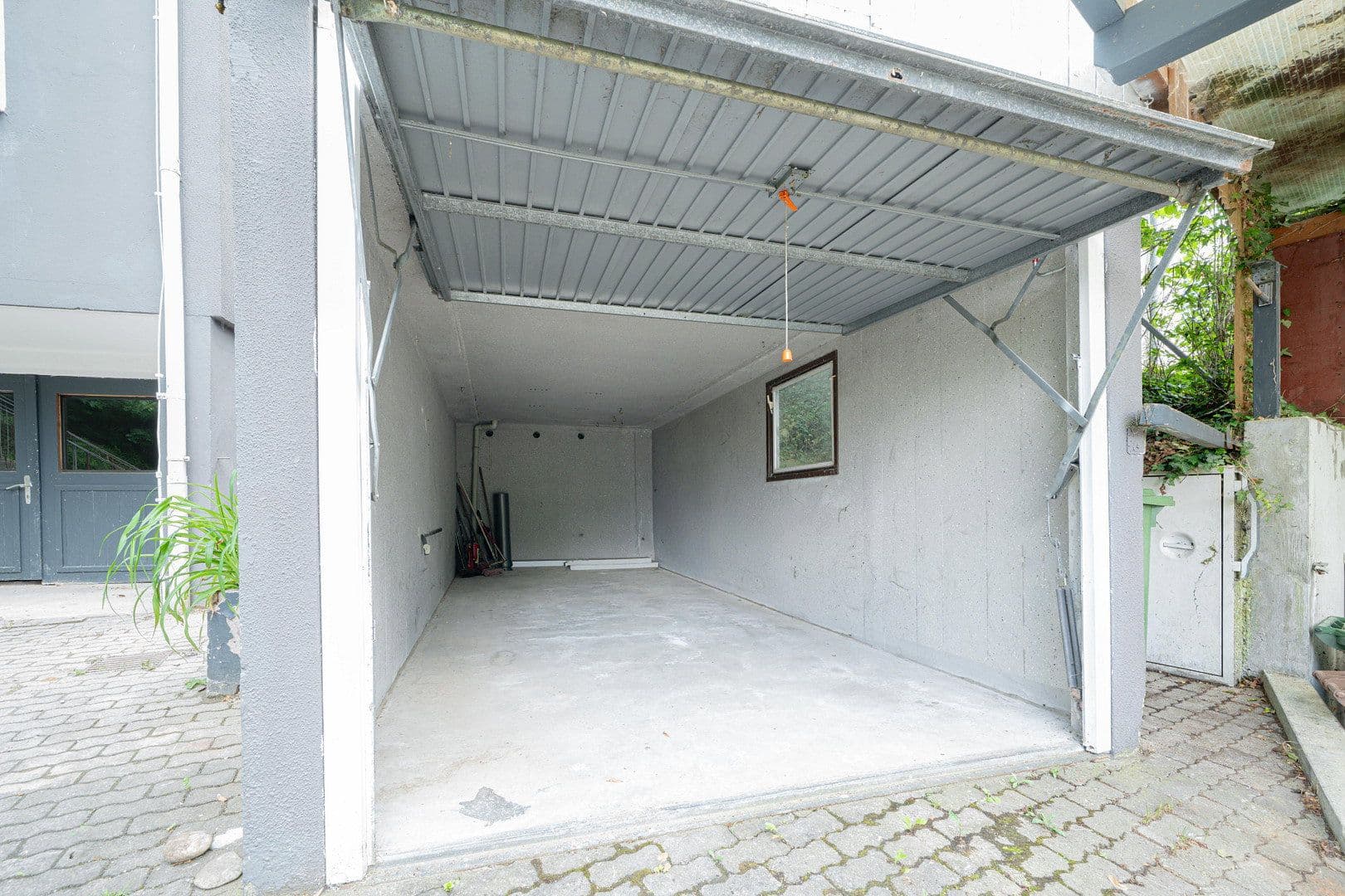 Predaj domu 250 m², pozemok 1.251 m², Weißenburg in Bayern, Bavorsko Predaj domu 250 m², pozemok 1.251 m², Weißenburg in Bayern, Bavorsko