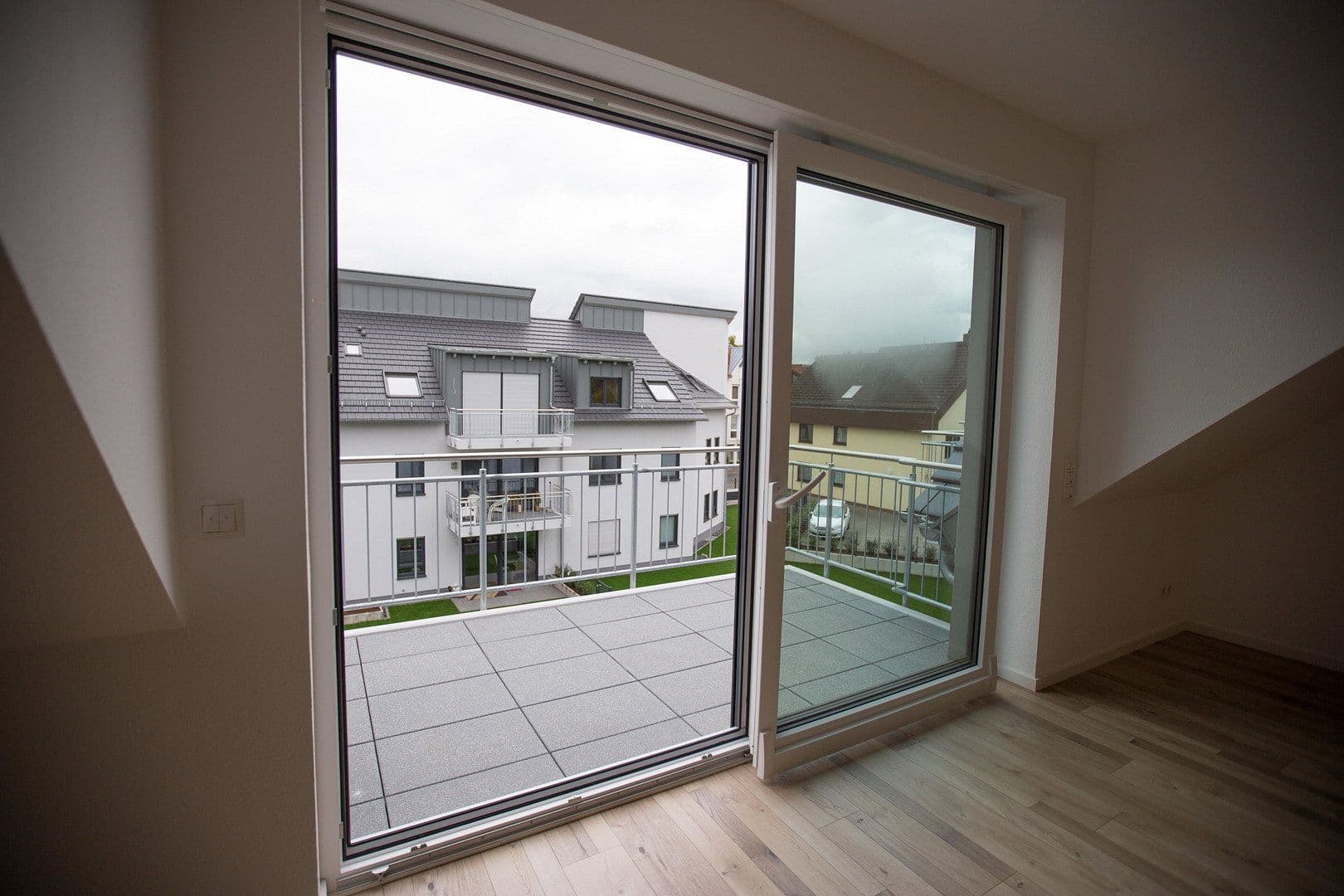 Prenájom bytu 3-izbový 105 m², Frankfurter Straße 169, Bad Vilbel, Hesensko Prenájom bytu 3-izbový 105 m², Frankfurter Straße 169, Bad Vilbel, Hesensko