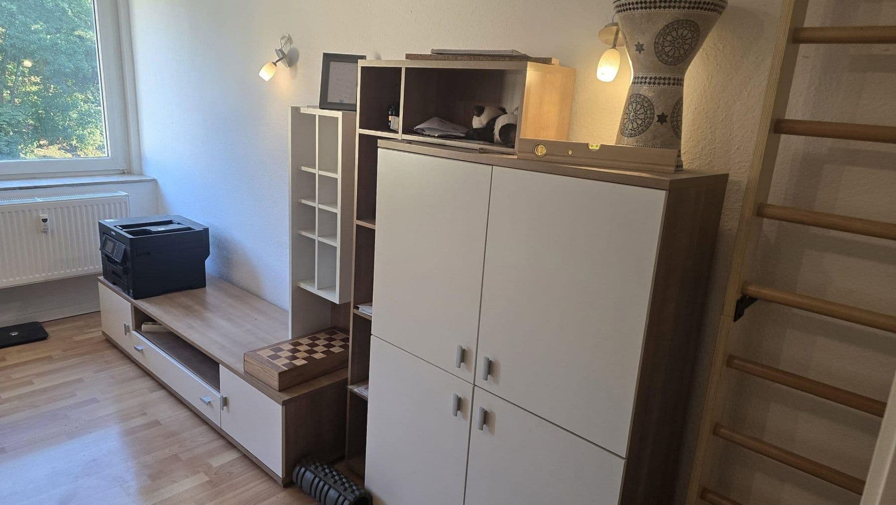 Prenájom bytu 3-izbový 105 m², Ittertalstraße 138, Solingen, Severné Porýnie - Westfálsko Prenájom bytu 3-izbový 105 m², Ittertalstraße 138, Solingen, Severné Porýnie - Westfálsko