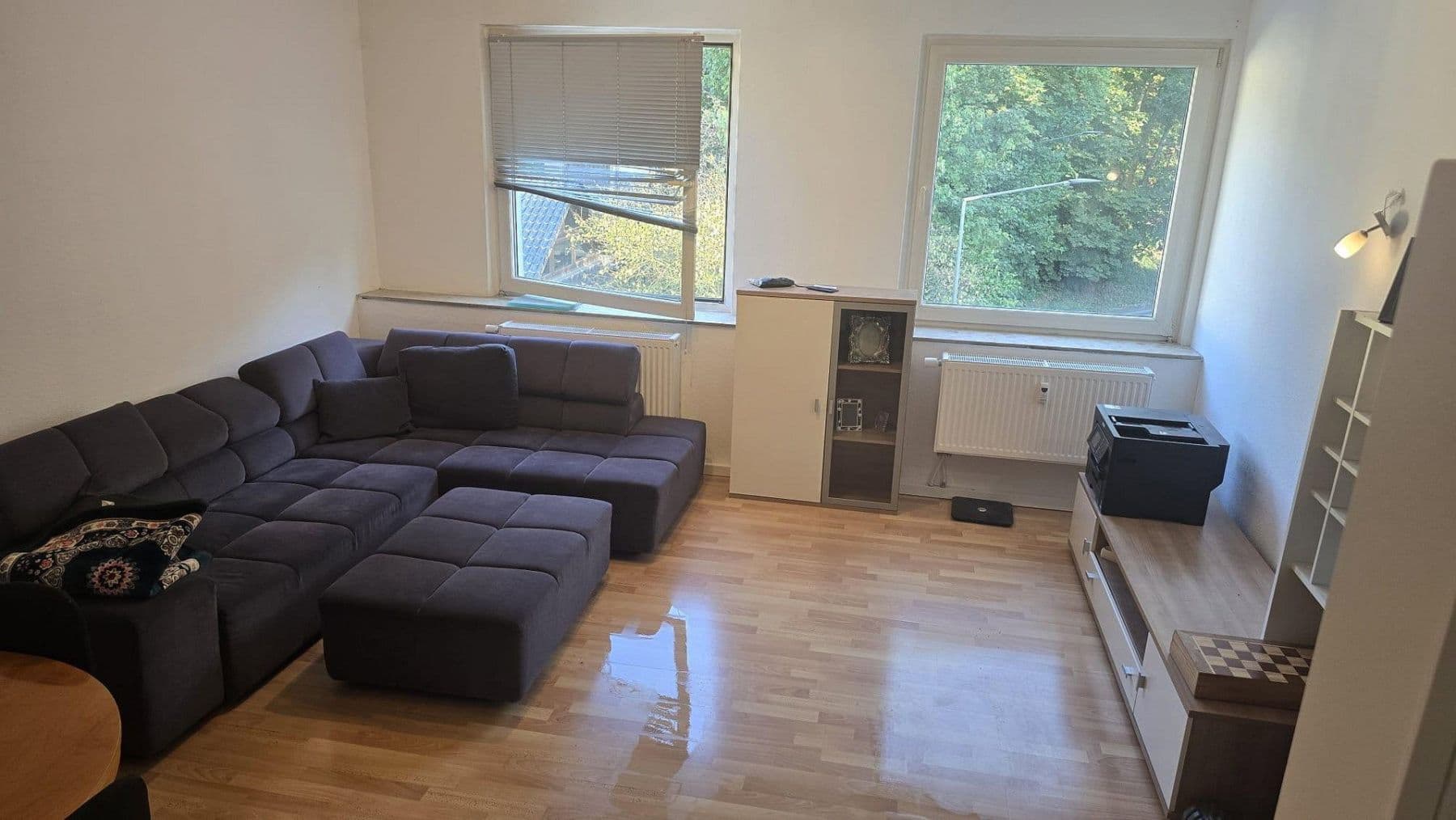 Prenájom bytu 3-izbový 105 m², Ittertalstraße 138, Solingen, Severné Porýnie - Westfálsko Prenájom bytu 3-izbový 105 m², Ittertalstraße 138, Solingen, Severné Porýnie - Westfálsko