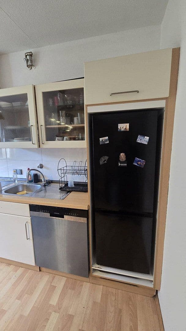 Prenájom bytu 3-izbový 105 m², Ittertalstraße 138, Solingen, Severné Porýnie - Westfálsko Prenájom bytu 3-izbový 105 m², Ittertalstraße 138, Solingen, Severné Porýnie - Westfálsko