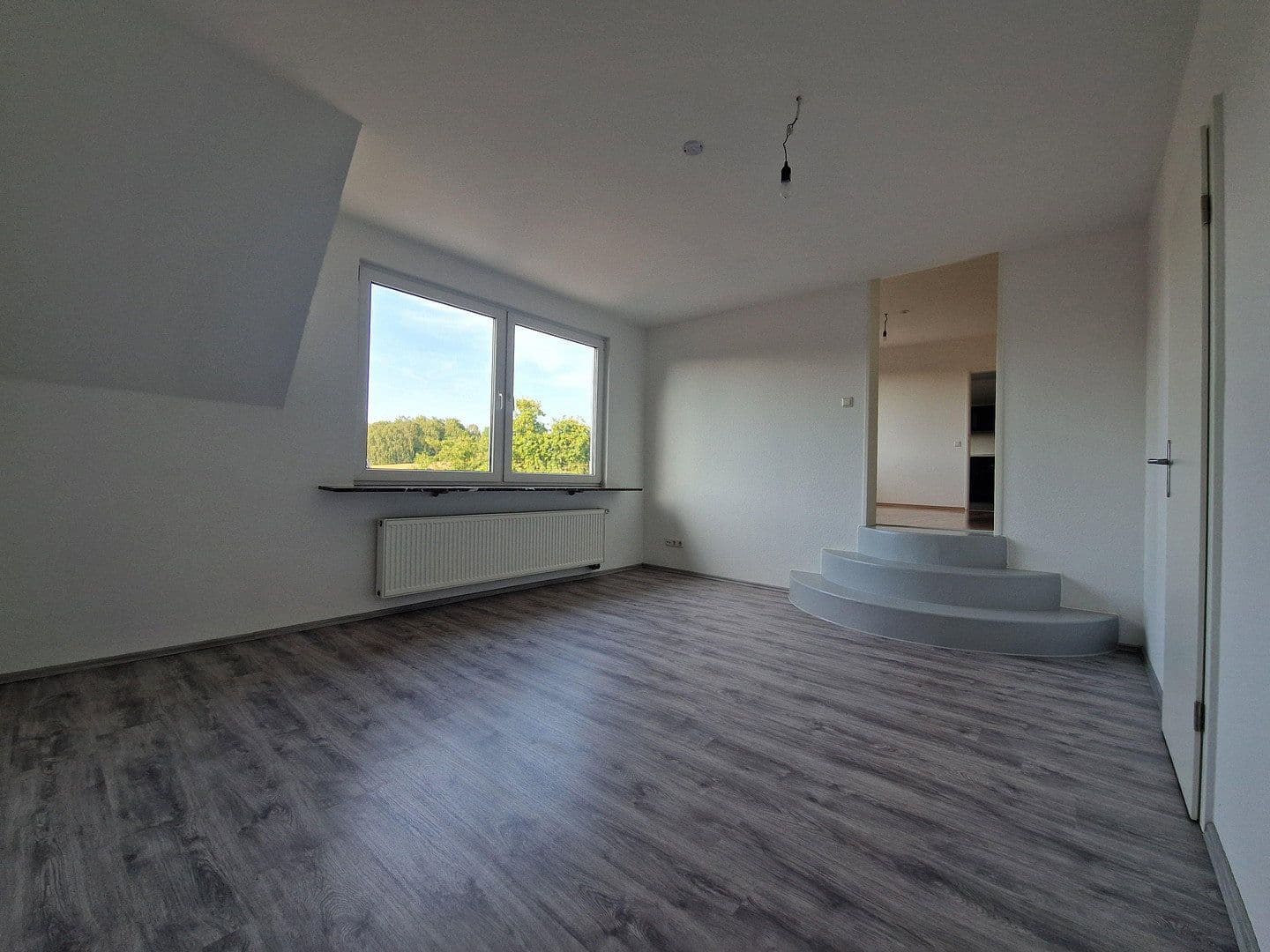 Prenájom bytu 5-izbový 125 m², Hamburg, Hamburg Prenájom bytu 5-izbový 125 m², Hamburg, Hamburg