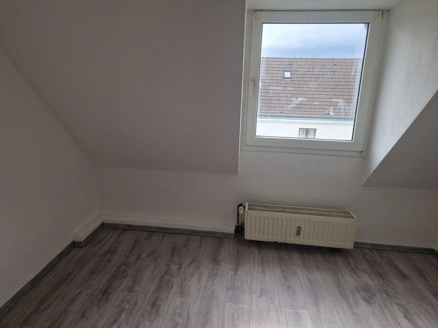 Prenájom bytu 2-izbový 45 m², Liebfrauenstr, 20, Duisburg, Severné Porýnie - Westfálsko Prenájom bytu 2-izbový 45 m², Liebfrauenstr, 20, Duisburg, Severné Porýnie - Westfálsko