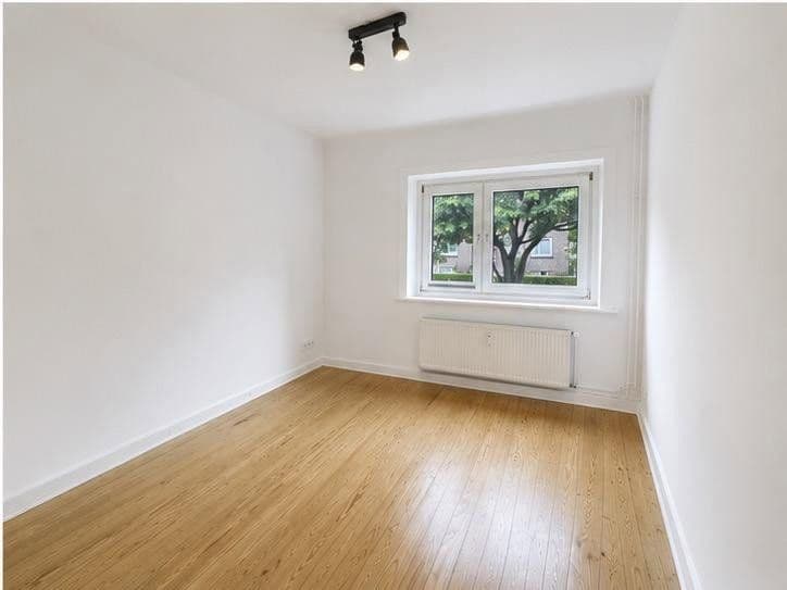 Prenájom bytu 3-izbový 67 m², Pinneberg, Šlezvicko-Holštajnsko Prenájom bytu 3-izbový 67 m², Pinneberg, Šlezvicko-Holštajnsko
