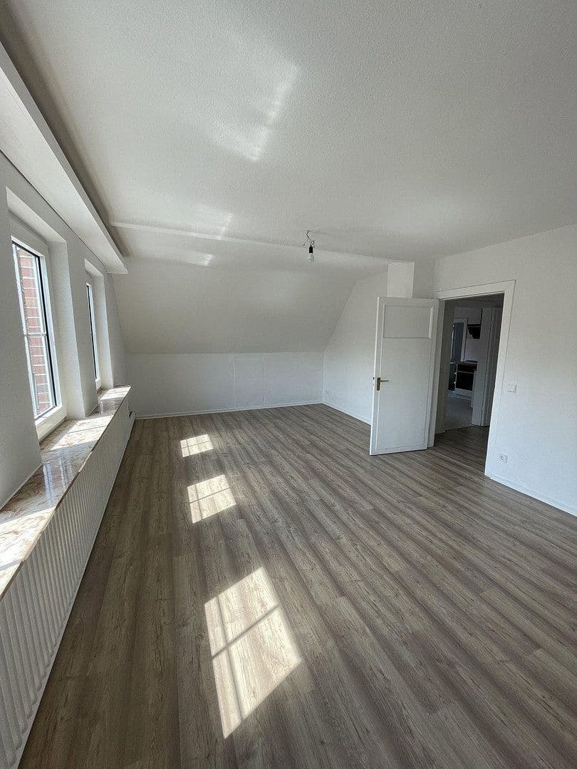 Prenájom bytu 3-izbový 90 m², Deichstraße 2, Winsen (Luhe), Dolné Sasko Prenájom bytu 3-izbový 90 m², Deichstraße 2, Winsen (Luhe), Dolné Sasko